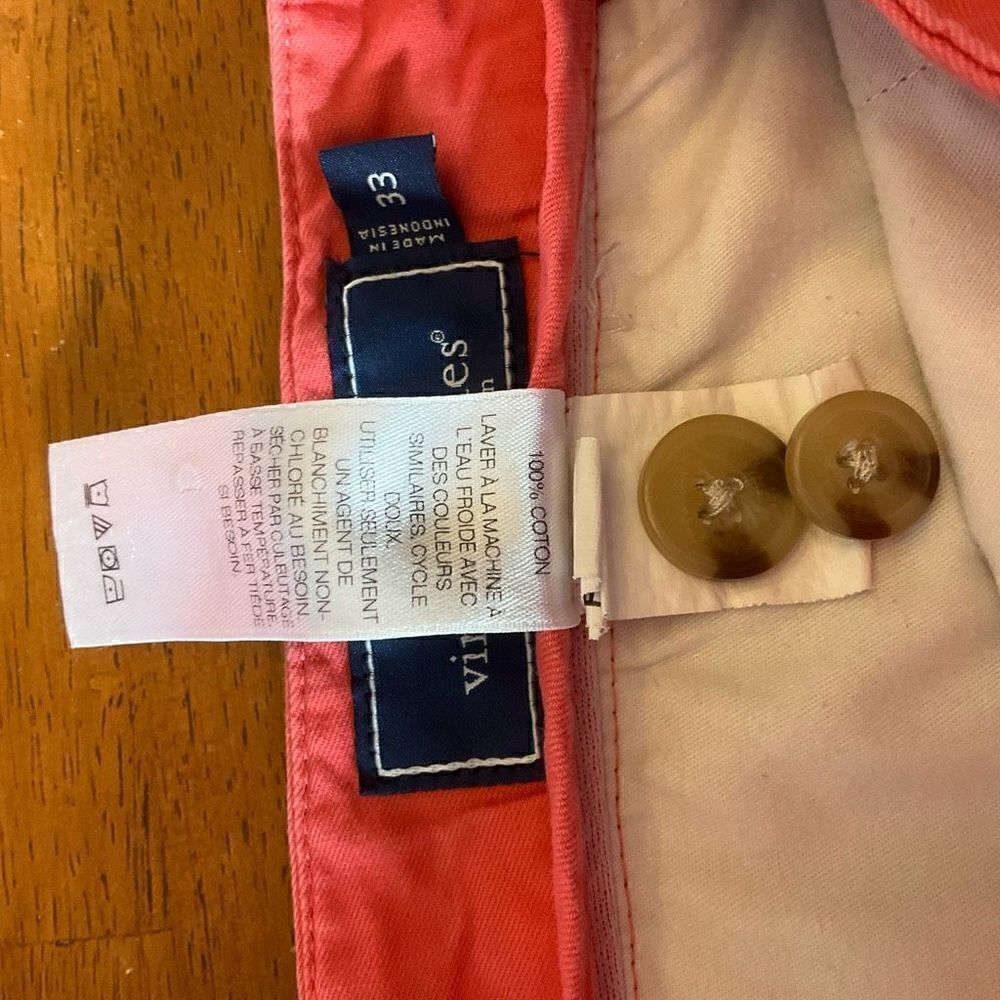 Men’s Vineyard Vines 9” Short. 33”. Salmon - Picture 9 of 10
